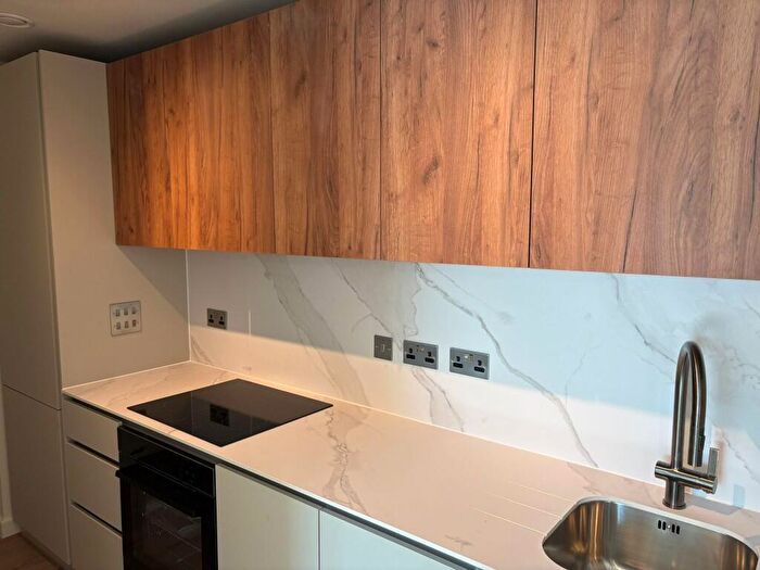 2 Bedroom Apartment To Rent In Bradford Street, Birmingham, B12