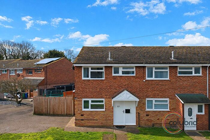 3 Bedroom End Of Terrace House For Sale In St. Margarets Avenue, Stanford-Le-Hope, SS17