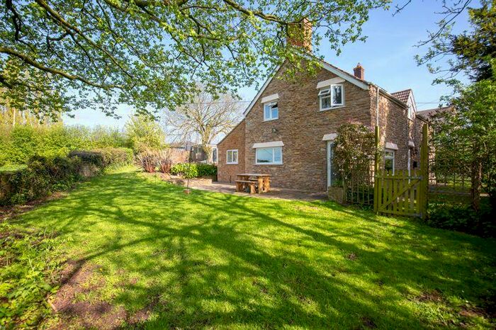 4 Bedroom Detached House For Sale In Detached Bed Cottage On The Edge Of Bruton, BA10