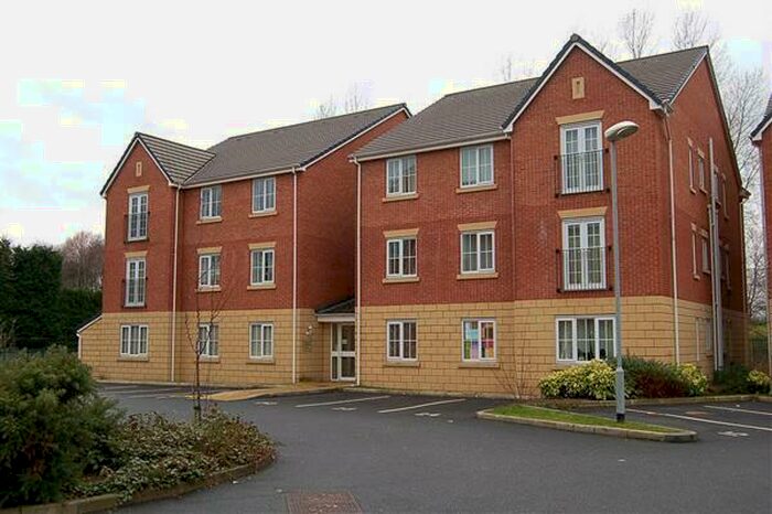 2 Bedroom Apartment To Rent In Godolphin Close, Ellesmere Park, Eccles, M30