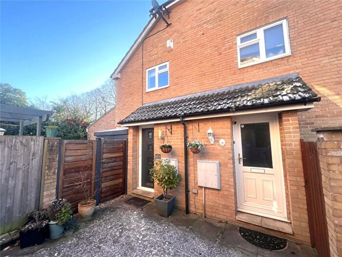 1 Bedroom End Of Terrace House For Sale In Coxmoor Close, Church Crookham, Fleet, Hampshire, GU52