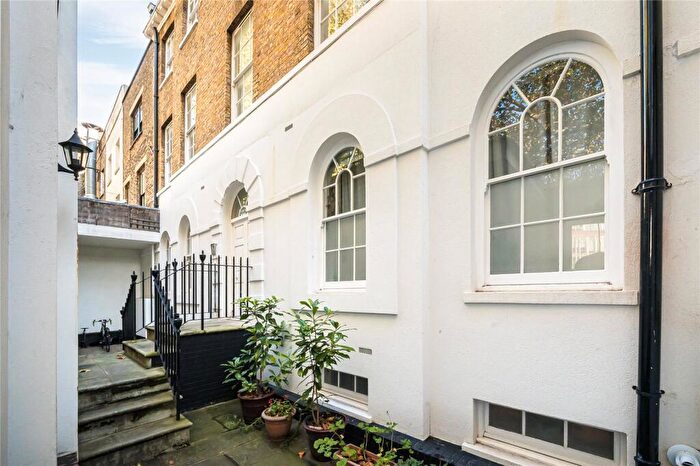2 Bedroom Apartment To Rent In Kennington Road, London, SE11