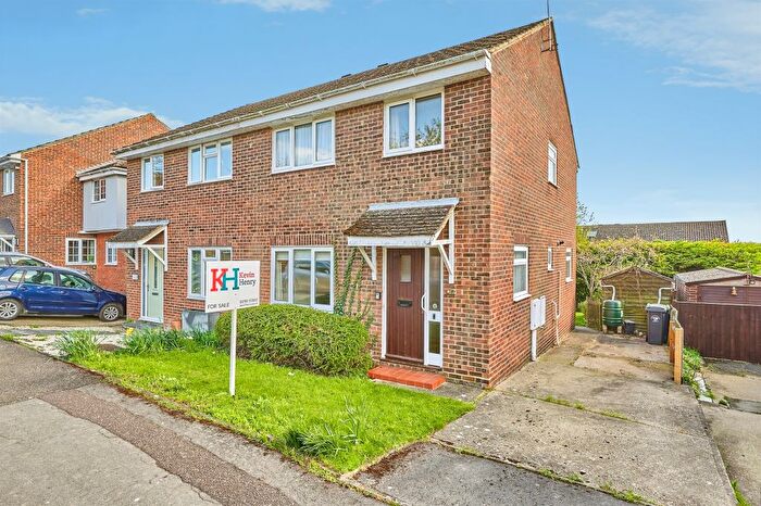 3 Bedroom Detached House For Sale In The Wayback, Saffron Walden, CB10