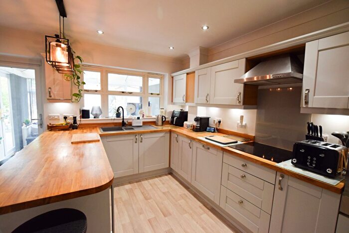 4 Bedroom Detached House For Sale In Chancery Park, Priorslee, Telford, TF2