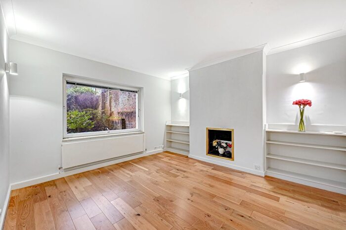 1 Bedroom Flat To Rent In Gloucester Road, London, SW7