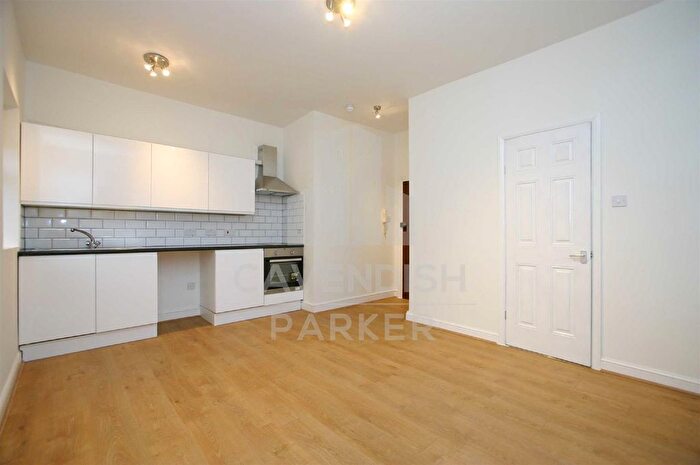 Studio To Rent In West End Lane, West Hampstead, London, NW6