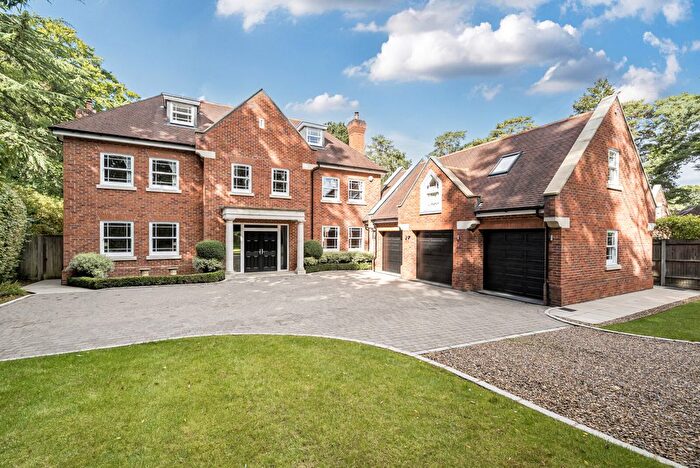 7 Bedroom Detached House For Sale In Holly Bank Road, Woking, Surrey, GU22