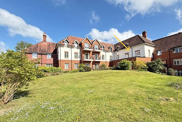 2 Bedroom Retirement Property For Sale In Garnier Drive, Bishopstoke Park Retirement Village, SO50