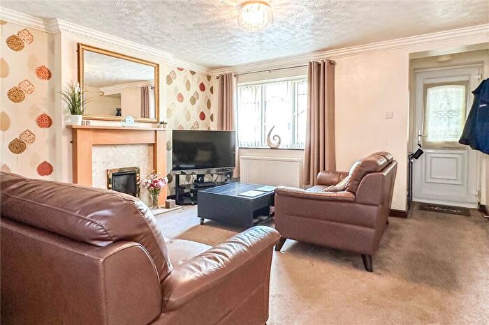 3 Bedroom End Of Terrace House For Sale In Dean Brook Close, Moston, Manchester, M40