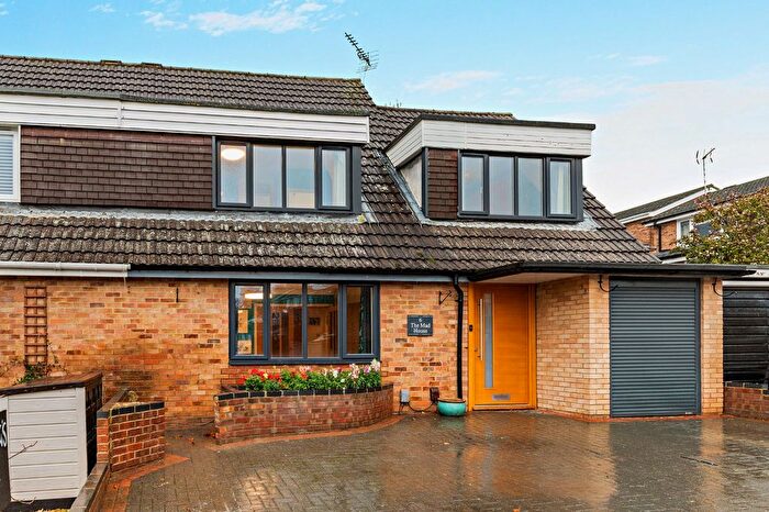 5 Bedroom Semi Detached House For Sale In Valley Rise, Royston, Hertfordshire, SG8