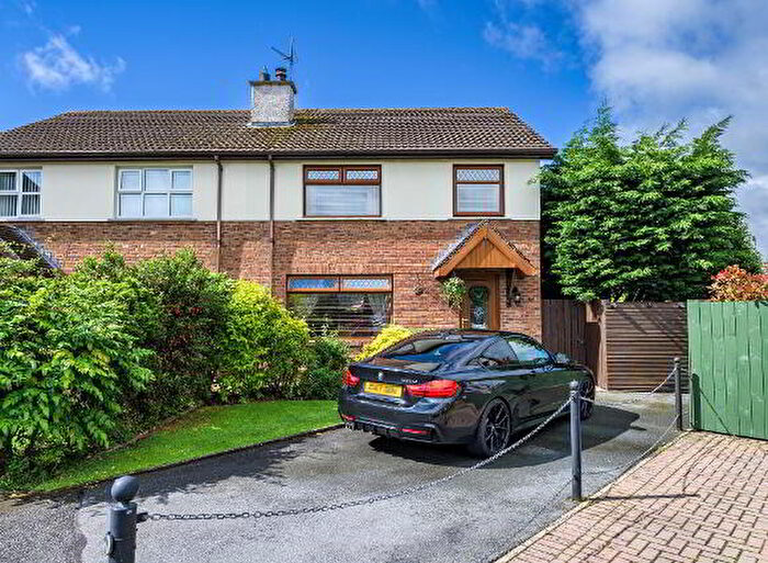 3 Bedroom Semi-Detached House For Sale In Collingdale, Lurgan, BT66