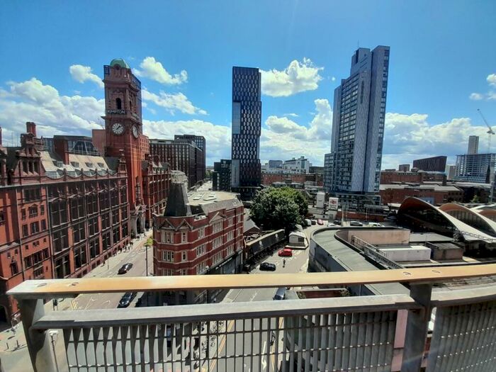 2 Bedroom Apartment To Rent In Building, W3