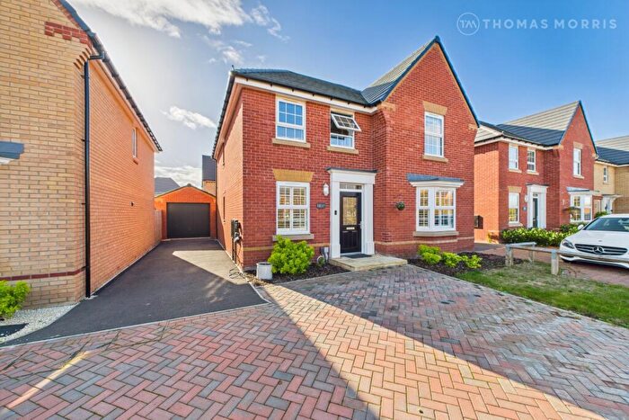 4 Bedroom Detached House For Sale In Turnpike Close, Needingworth, St. Ives, Cambridgeshire, PE27