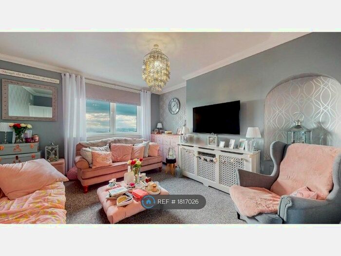 3 Bedroom Flat To Rent In Parkhall, Clydebank, G81