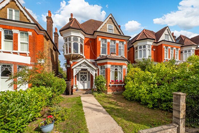1 Bedroom Maisonette For Sale In Landseer Road, Sutton, SM1