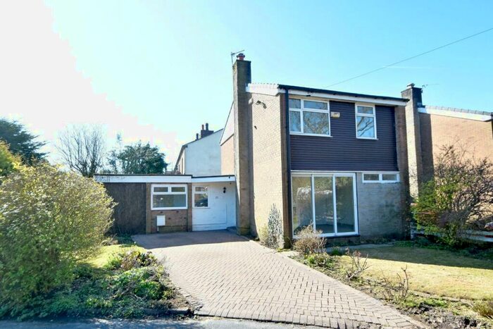 3 Bedroom Detached House To Rent In Knowsley Road, Ainsworth, Bolton, BL2