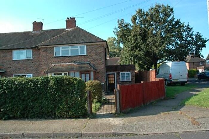 2 Bedroom Terraced House To Rent In Bedroom End Of Terrace House In Godalming, GU7