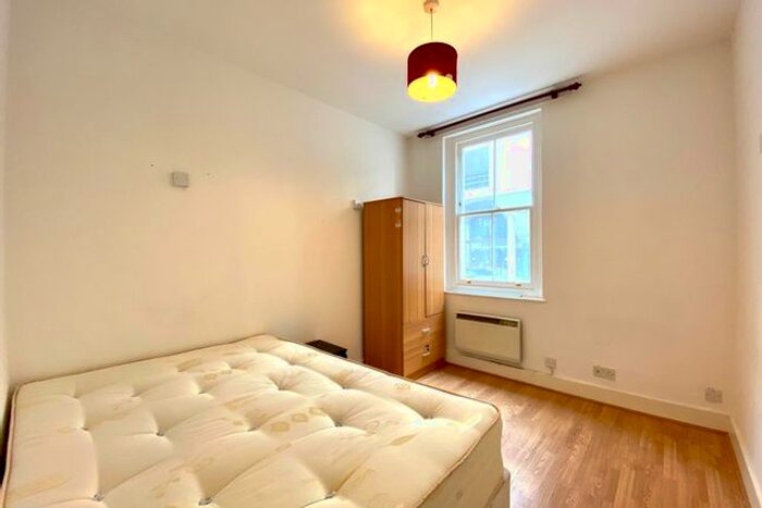 2 Bedroom Flat To Rent In New Cavendish Street, Westminster, London, W1W
