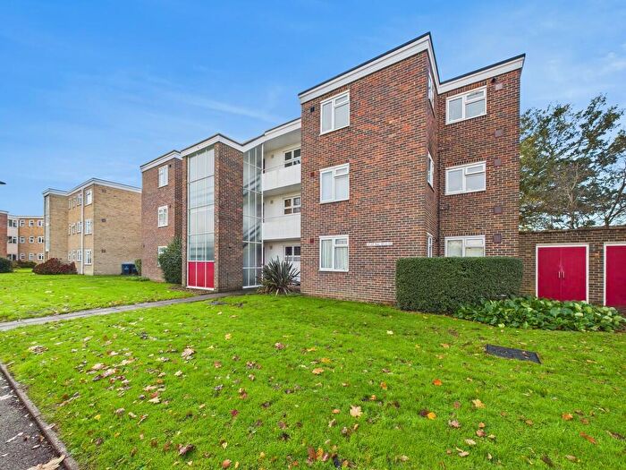 1 Bedroom Apartment To Rent In Jupps Lane, Goring-by-sea, BN12