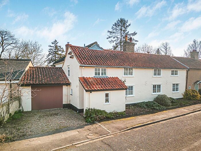 4 Bedroom Semi-Detached House For Sale In Commercial End, Swaffham Bulbeck, CB25