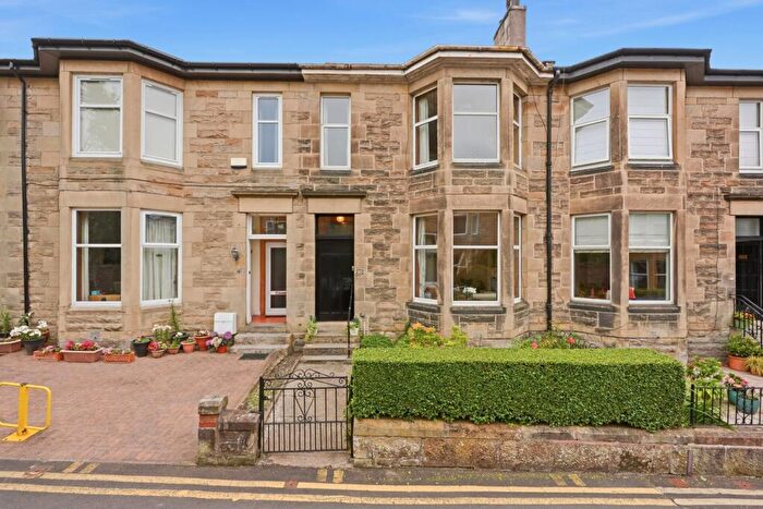 4 Bedroom Terraced House For Sale In Struan Gardens, Cathcart, G44