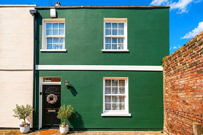3 Bedroom End Of Terrace House For Sale In Victoria Retreat, Leckhampton, Cheltenham, Gloucestershire, GL50