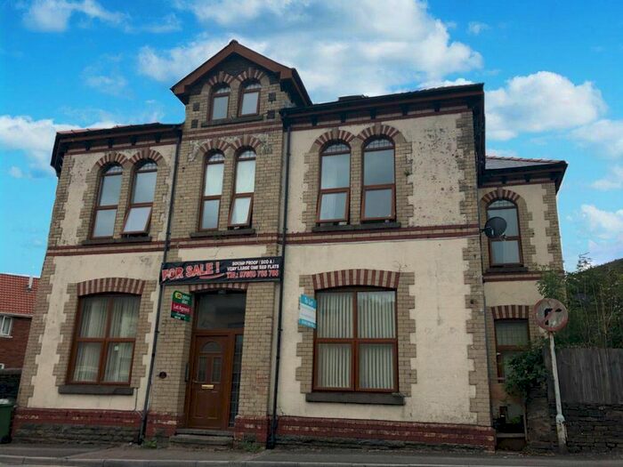 1 Bedroom Flat To Rent In Llantrisant Road, Pontypridd, CF37