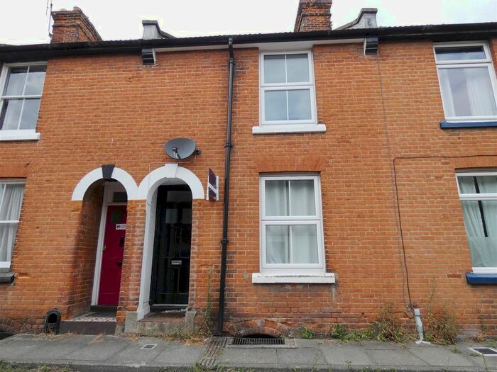 4 Bedroom Terraced House To Rent In Grove Terrace, Canterbury, CT1