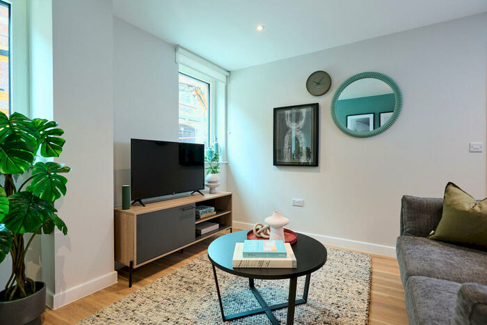 Apartment To Rent In Tilt Works Sheffield, S3