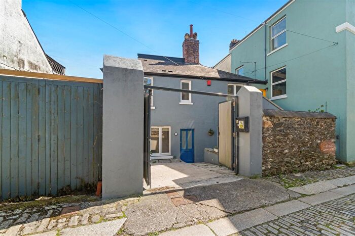 2 Bedroom Cottage To Rent In Dairy Lane, Stoke, Plymouth, PL1