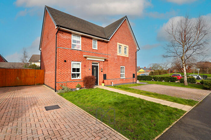 3 Bedroom Semi Detached House For Sale In Texan Close, Warton, Preston, PR4