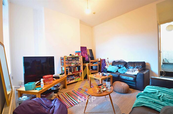 5 Bedroom Terraced House To Rent In Manilla Road, Selly Oak, B29