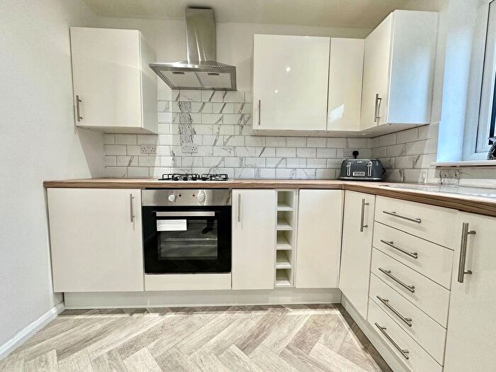 2 Bedroom Terraced House For Sale In Chatsworth Drive, Syston, Leicester, LE7