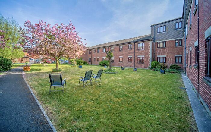 2 Bedroom Property For Sale In Wharf Court, Melksham, SN12