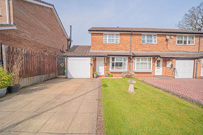 2 Bedroom Semi Detached House For Sale In Needhill Close, Knowle, B93