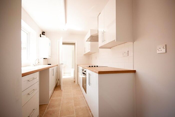 3 Bedroom Cottage To Rent In Grove Street, Knutton, Stoke-on-Trent, Staffordshire, ST5