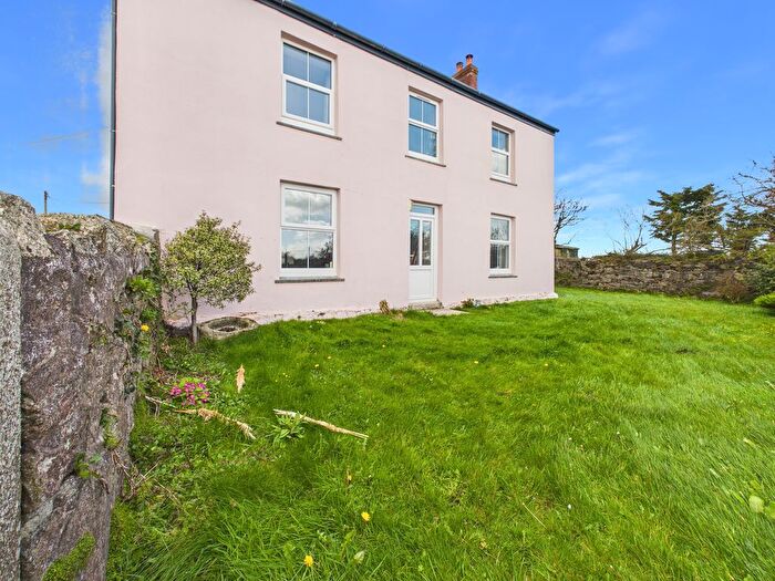 3 Bedroom Property To Rent In Rame Cross, Penryn, TR10