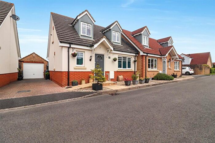 3 Bedroom Bungalow For Sale In Wickham Close, Bideford, EX39