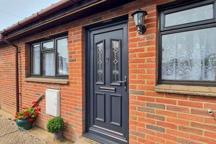 1 Bedroom Maisonette To Rent In Green Lane, Shanklin, PO37