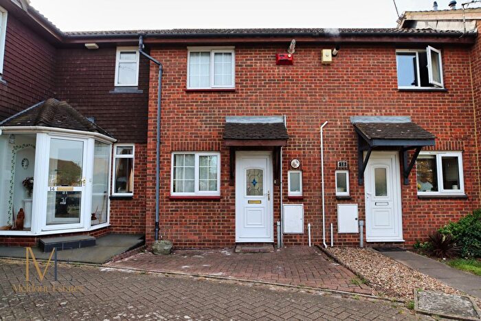 1 Bedroom Terraced House For Sale In Chiffinch Gardens, Northfleet, Kent, DA11