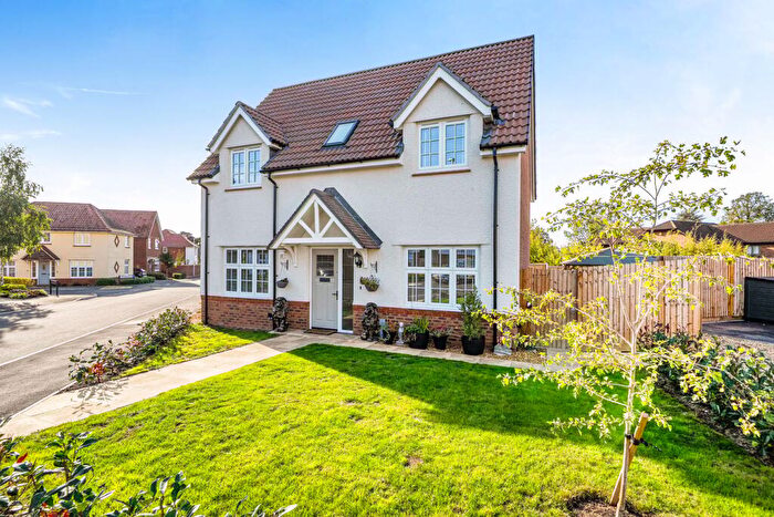 3 Bedroom Detached House For Sale In Holstein Avenue, Winscombe, BS25