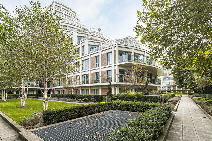 3 Bedroom Flat For Sale In Henry Macaulay Avenue, Kingston Upon Thames, KT2