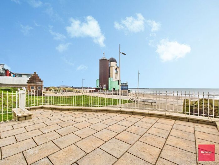 3 Bedroom Flat To Rent In Nautilus House, Goose Island, Maritime Quarter, Swansea, SA1