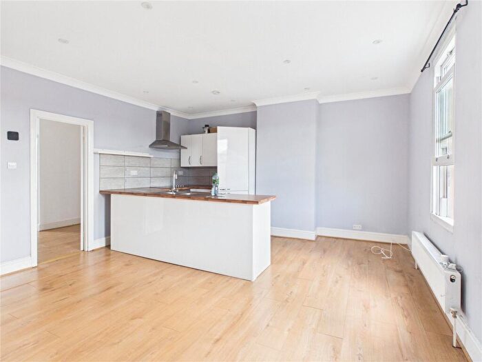 1 Bedroom Property To Rent In North Street, Bedminster, Bristol, BS3