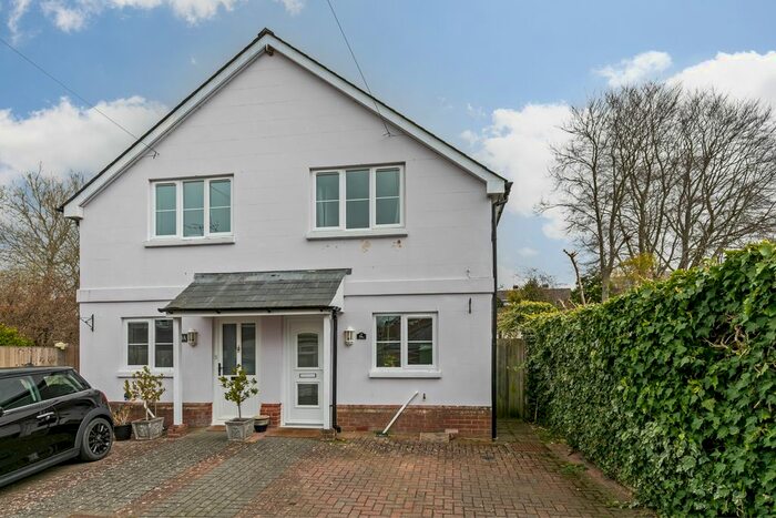 2 Bedroom Semi-Detached House To Rent In The Dean, Alresford, Winchester, SO24