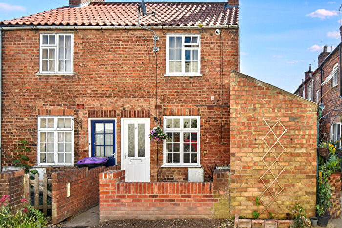 2 Bedroom Semi-Detached House For Sale In Little South Street, Louth, LN11