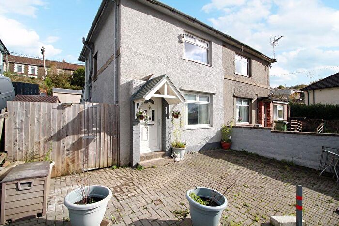 2 Bedroom Semi-Detached House For Sale In Oakland Crescent, Cilfynydd, Pontypridd, CF37