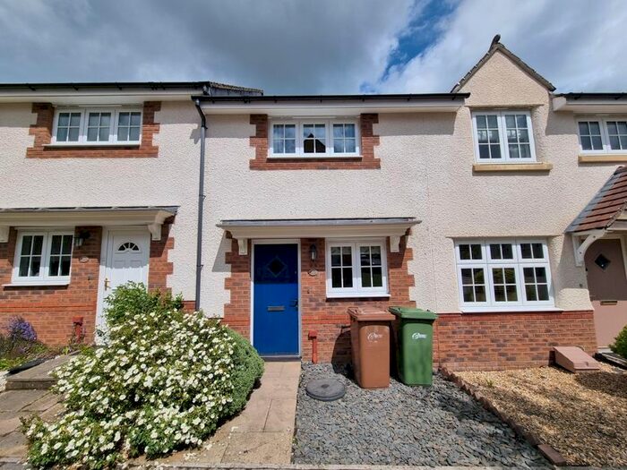 2 Bedroom Property To Rent In Heron Drive, Penallta, Hengoed, CF82