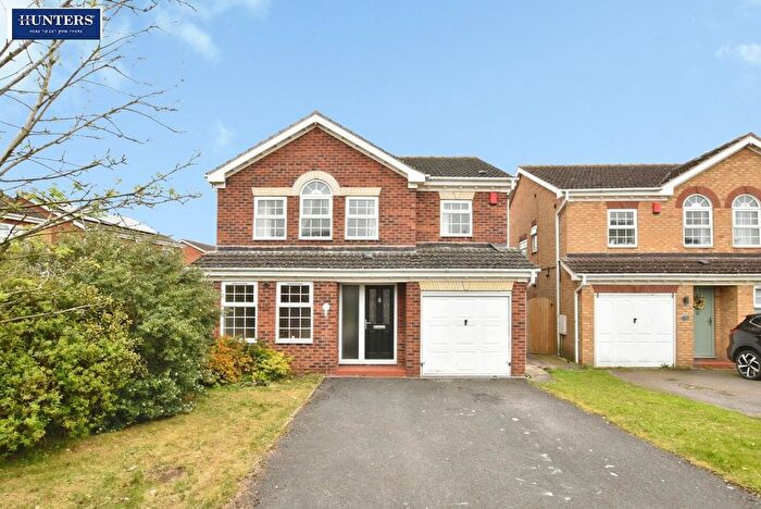 4 Bedroom Detached House For Sale In Maple Close, Messingham, Scunthorpe, DN17