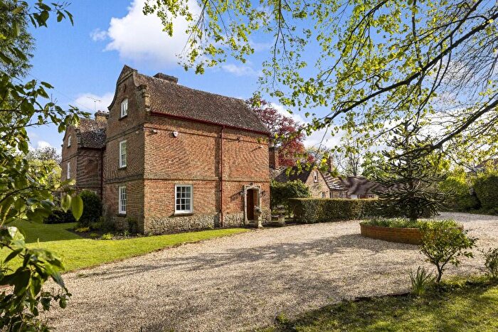10 Bedroom Detached House For Sale In Worplesdon Road, Guildford, Surrey, GU3